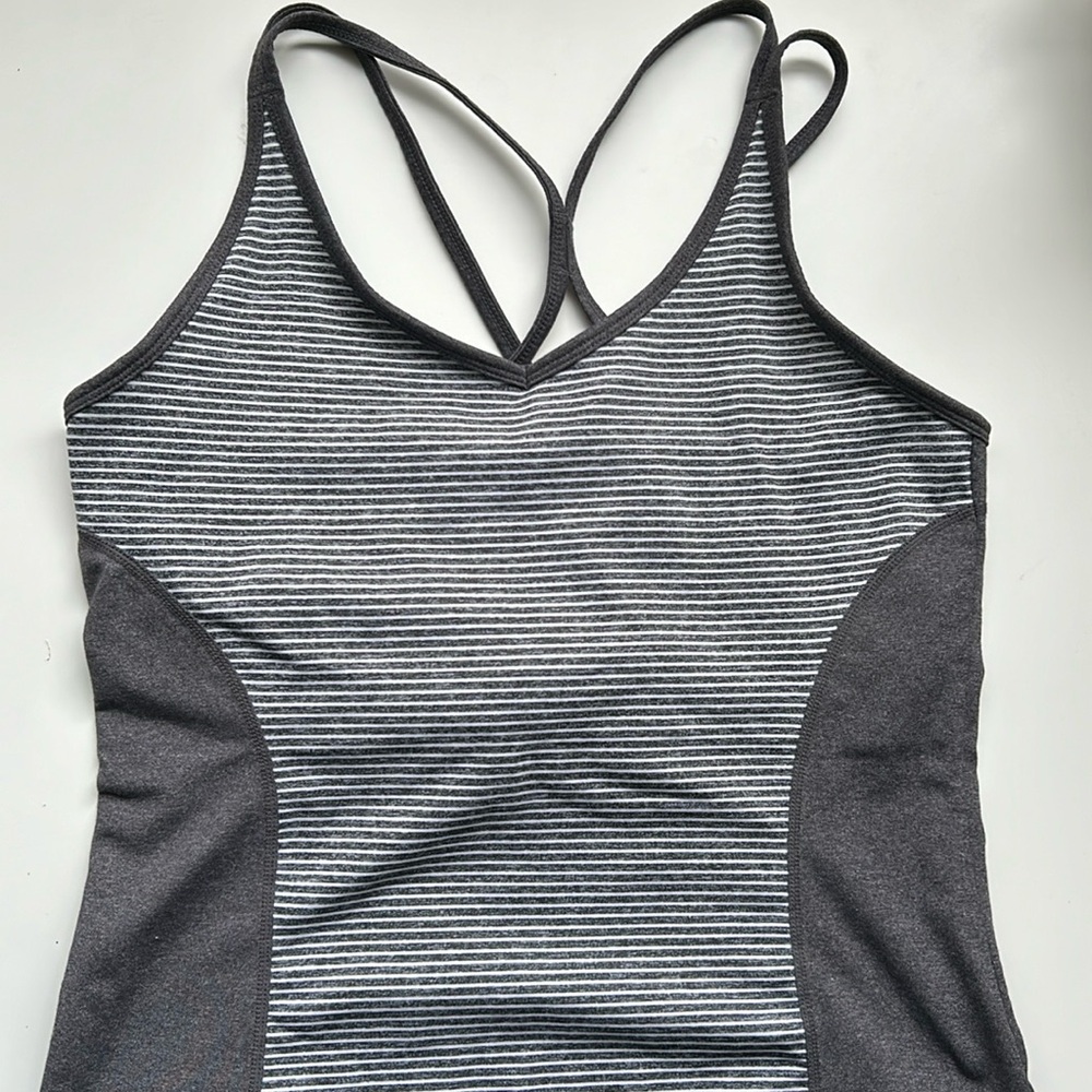 Tuff Athletics Shelf Exercise Tank
